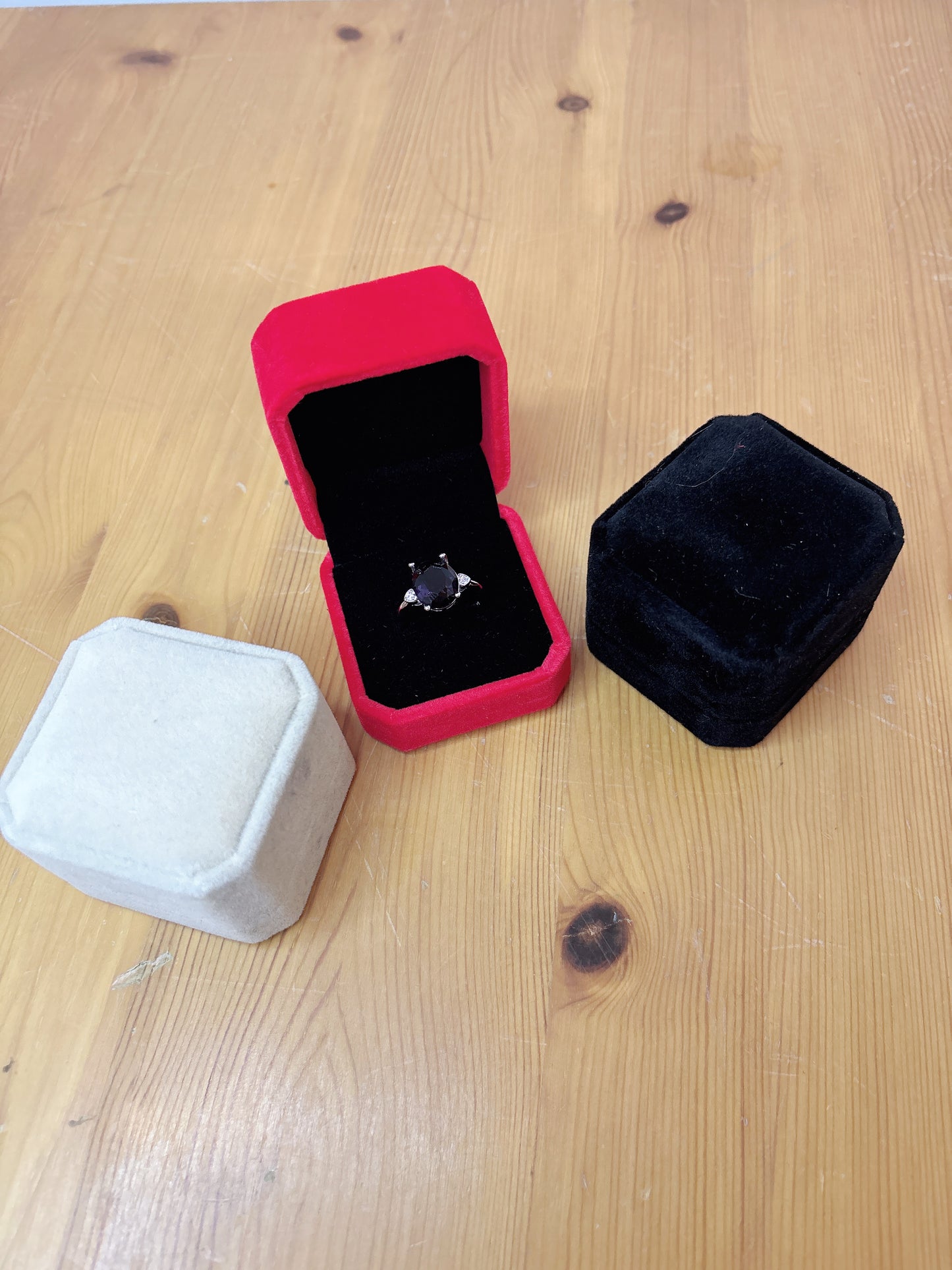 Schmuckbox aus Samt elegante Geschenkbox – Little Shark