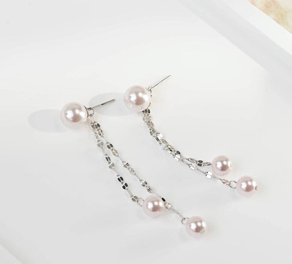 Elegante Silber-Perlenohrringe