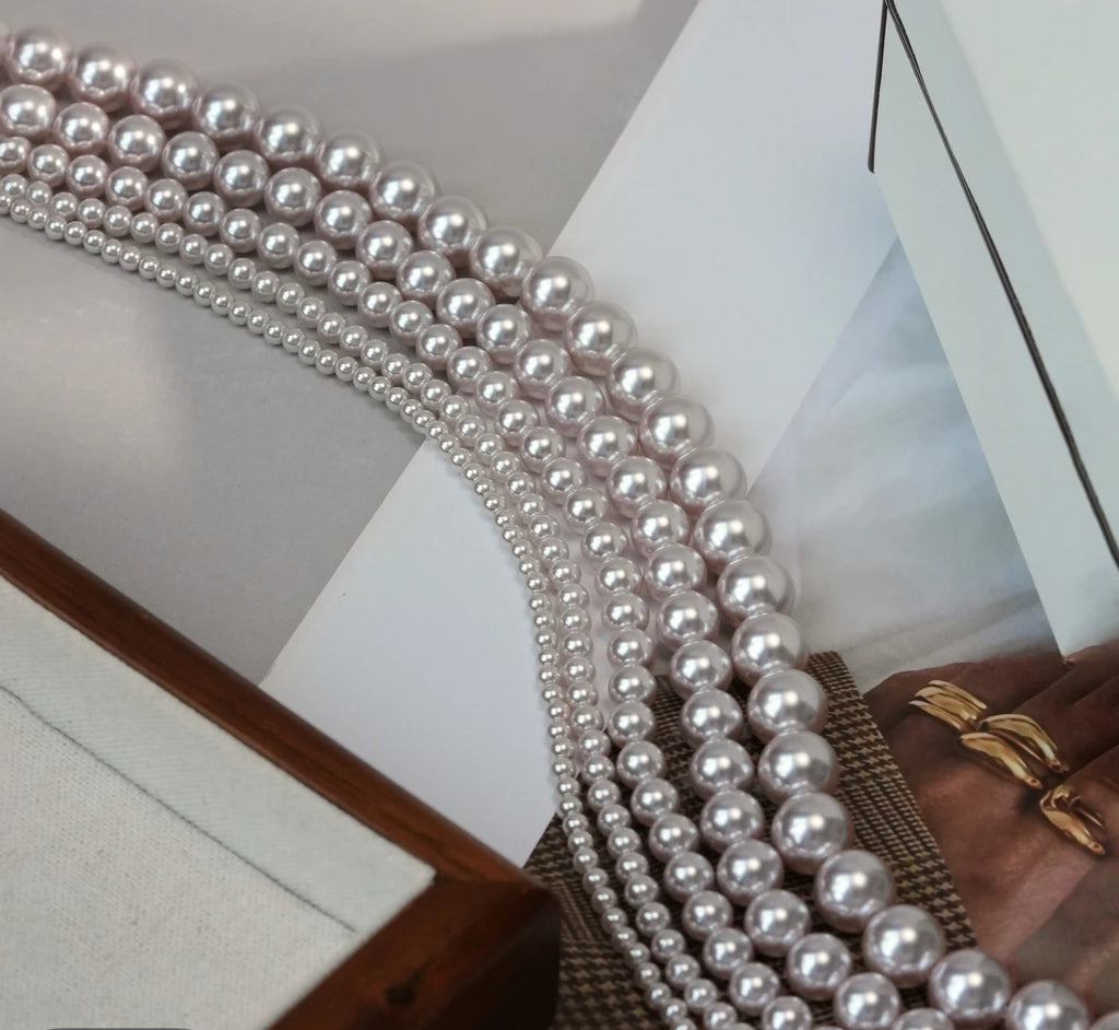 Zart lilafarbene Perlenkette mit Silberverschluss