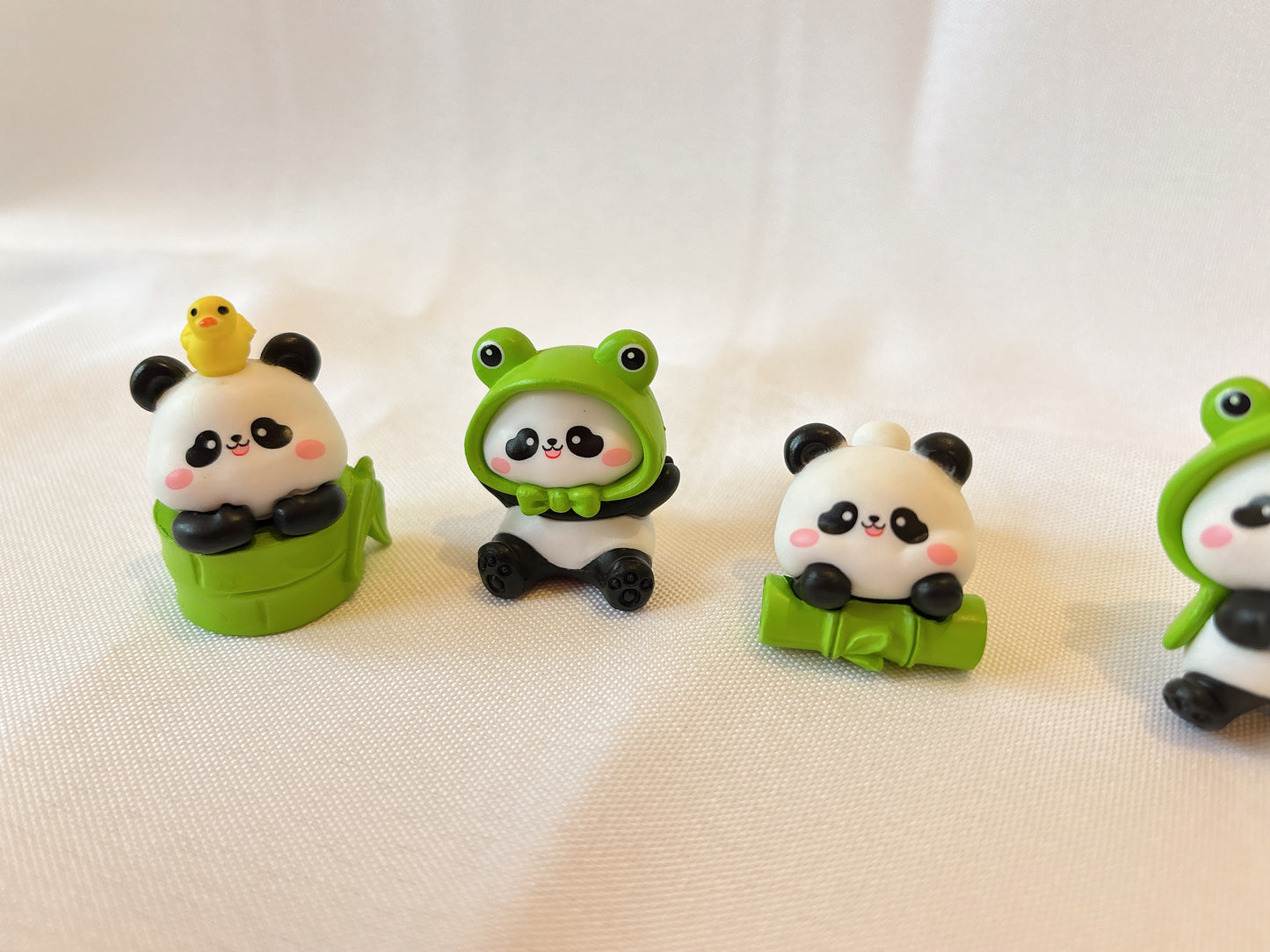 Niedliches Panda Figuren Set 5 Mini Deko – Little Shark